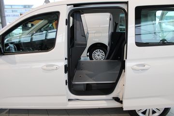 Voertuigafbeelding 28