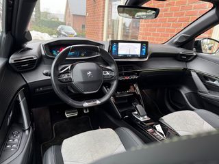 Voertuigafbeelding 2