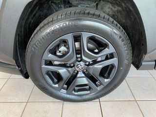 Voertuigafbeelding 13