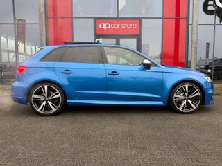 Voertuigafbeelding 4