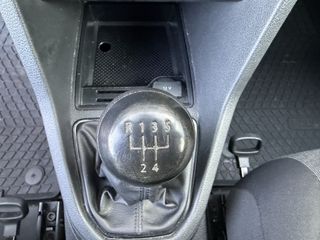 Voertuigafbeelding 24