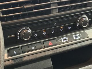 Voertuigafbeelding 38