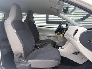 Voertuigafbeelding 8