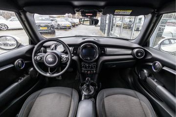 Voertuigafbeelding 30