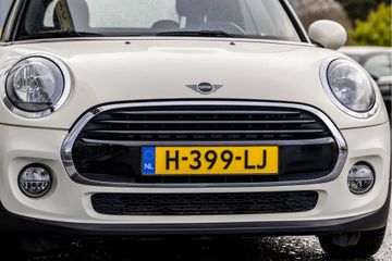 Voertuigafbeelding 7