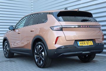 Voertuigafbeelding 8