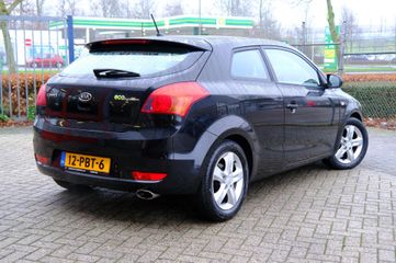 Voertuigafbeelding 2