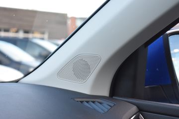 Voertuigafbeelding 38