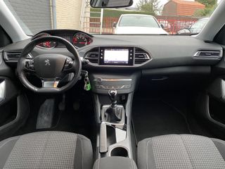 Voertuigafbeelding 13