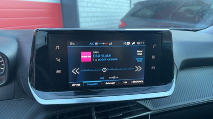 Voertuigafbeelding 7