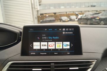 Voertuigafbeelding 16