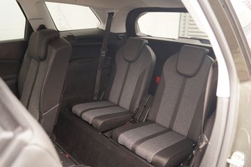 Voertuigafbeelding 7