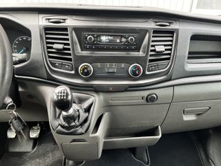 Voertuigafbeelding 12