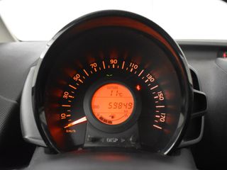 Voertuigafbeelding 9