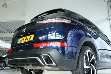 Voertuigafbeelding 13