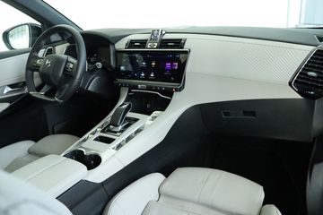 Voertuigafbeelding 3