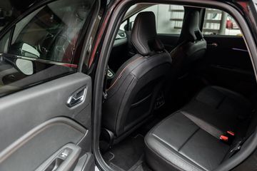 Voertuigafbeelding 5