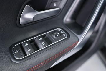 Voertuigafbeelding 32