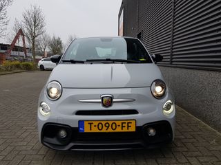 Voertuigafbeelding 2