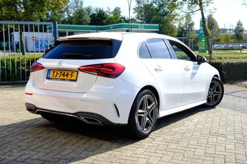 Voertuigafbeelding 2