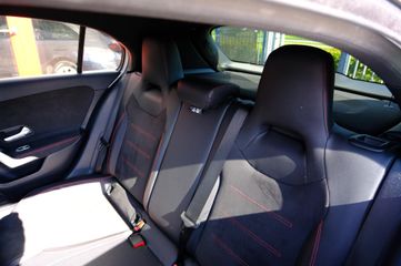 Voertuigafbeelding 33