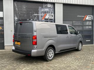 Voertuigafbeelding 11