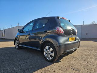 Voertuigafbeelding 12