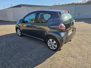 Voertuigafbeelding 2