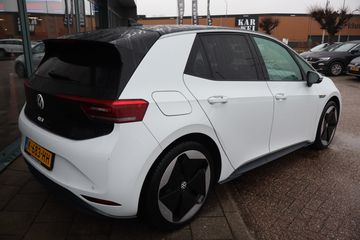 Voertuigafbeelding 3