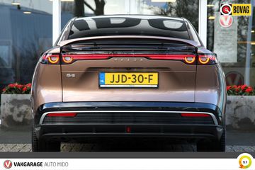 Voertuigafbeelding 6