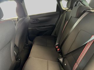 Voertuigafbeelding 5