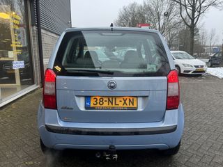 Voertuigafbeelding 18