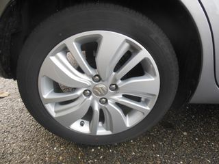 Voertuigafbeelding 8