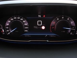 Voertuigafbeelding 12