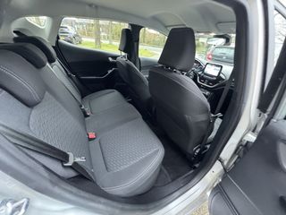 Voertuigafbeelding 12