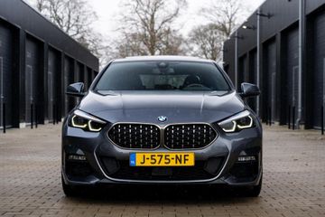 Voertuigafbeelding 32