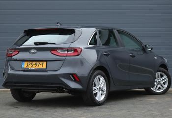 Voertuigafbeelding 8