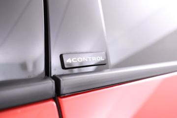 Voertuigafbeelding 12