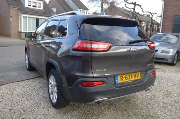 Voertuigafbeelding 3