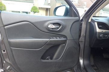 Voertuigafbeelding 5