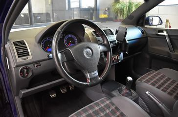 Voertuigafbeelding 3