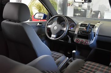 Voertuigafbeelding 8