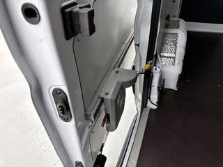 Voertuigafbeelding 35