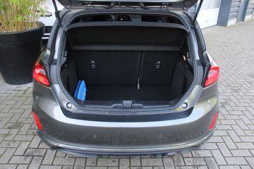 Voertuigafbeelding 6