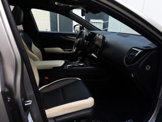 Voertuigafbeelding 11