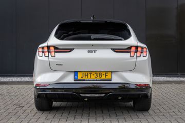 Voertuigafbeelding 7