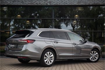 Voertuigafbeelding 2