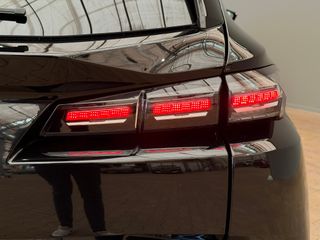 Voertuigafbeelding 8