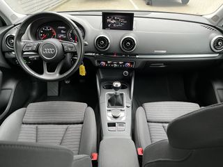 Voertuigafbeelding 15