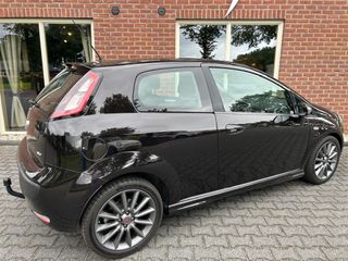 Voertuigafbeelding 34